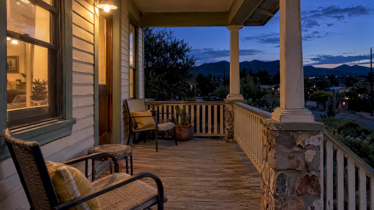 Historic Clarkdale rental porch for stargazing